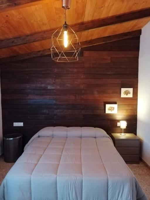 Apartamento Casa Familiar Patio Y 2 Banos Con Aire Acondicionado *